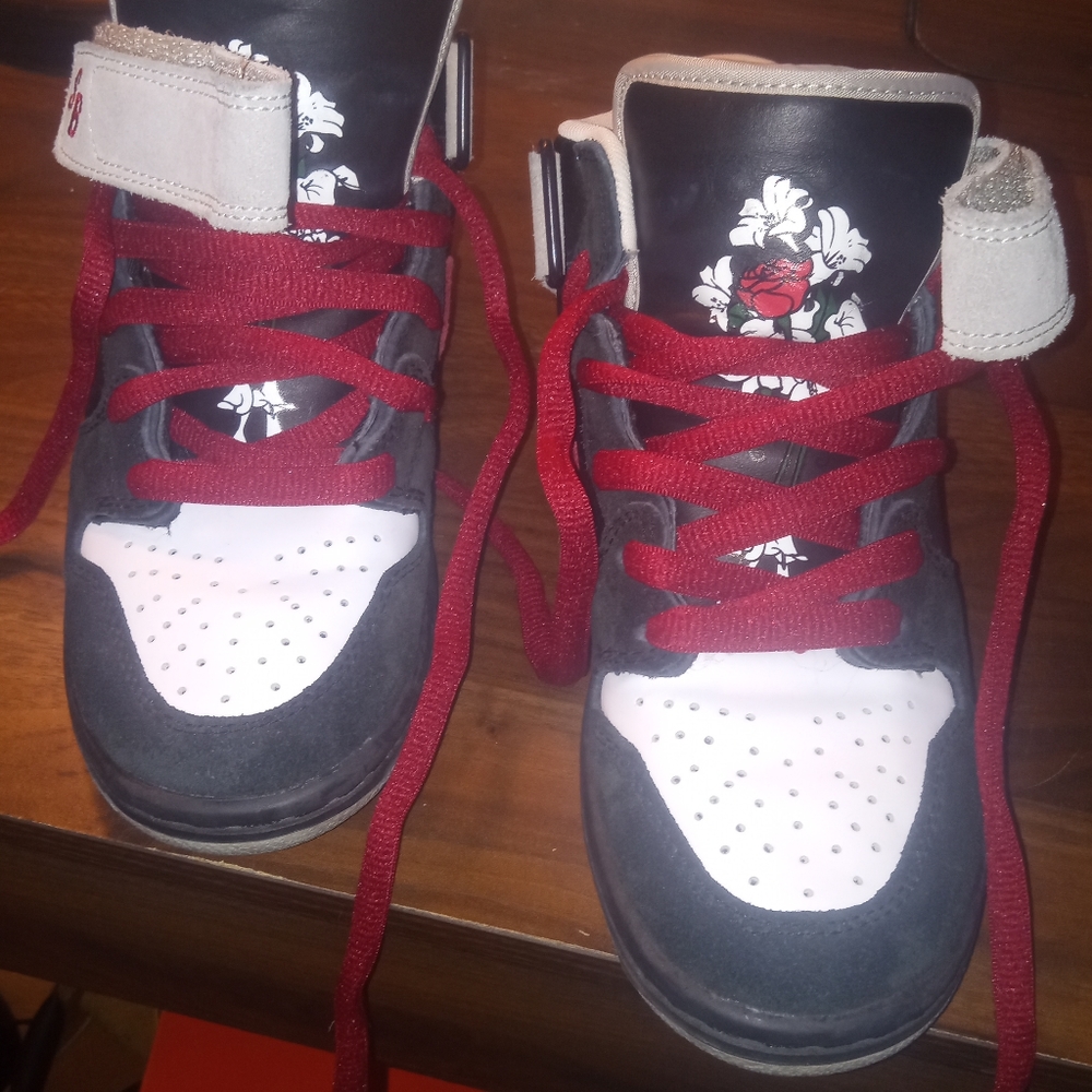 SB dunks November rains